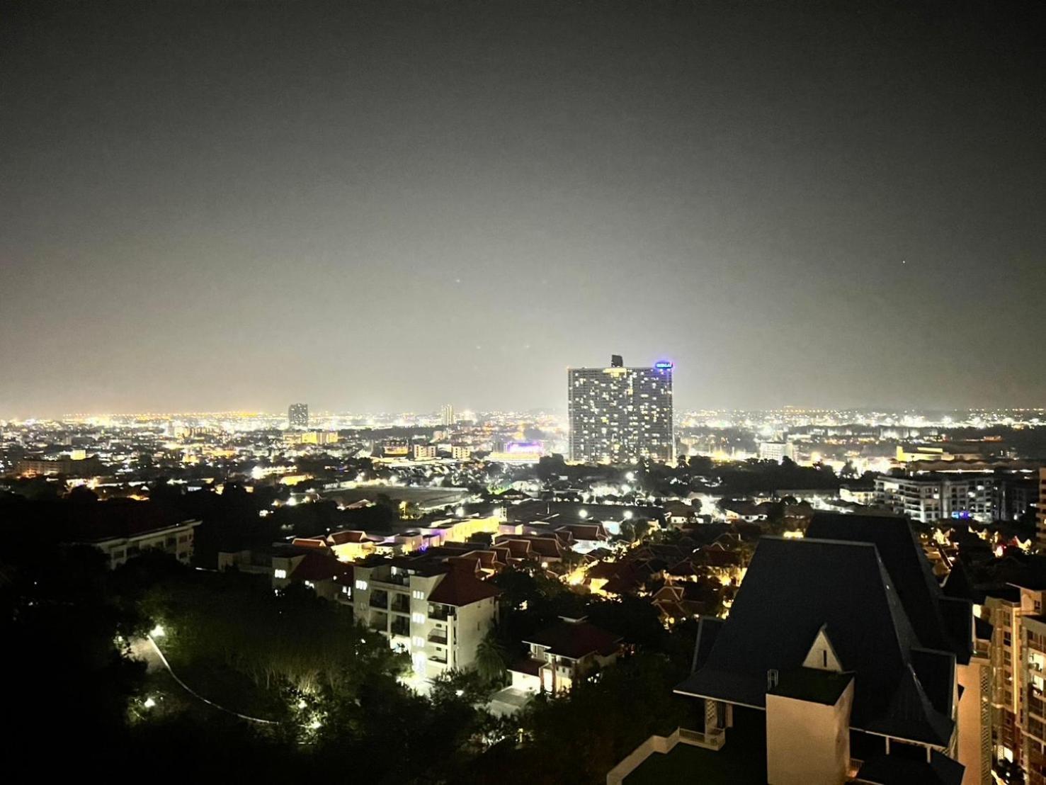 Grande Cariibbean Pattaya By Thitaアパートホテル エクステリア 写真